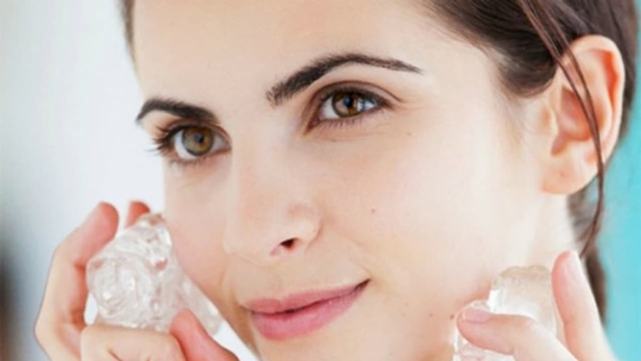 தழும்புகள் மற்றும் பருக்களை போக்கும் ஹெர்பல் பேக்; நீங்களே எளிதாக செய்யலாம்... தழும்புகள் மற்றும் பருக்களை போக்கும் ஹெர்பல் பேக்; நீங்களே எளிதாக செய்யலாம்...