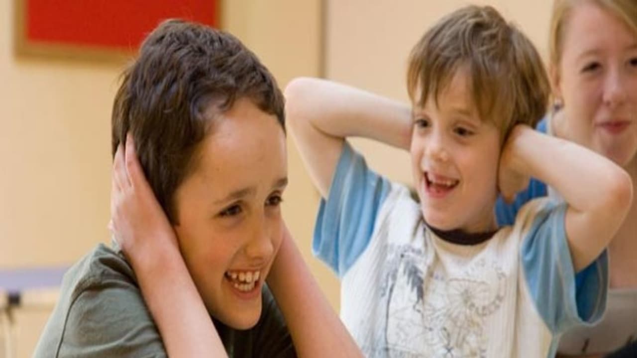 உங்களுக்குத் தெரியுமா? ஆட்டிஸத்தால் பாதிக்கப்பட்ட இரு குழந்தைகளிடையே கூட அறிகுறிகள் வெவ்வேறு விதமாக இருக்கும்… உங்களுக்குத் தெரியுமா? ஆட்டிஸத்தால் பாதிக்கப்பட்ட இரு குழந்தைகளிடையே கூட அறிகுறிகள் வெவ்வேறு விதமாக இருக்கும்…