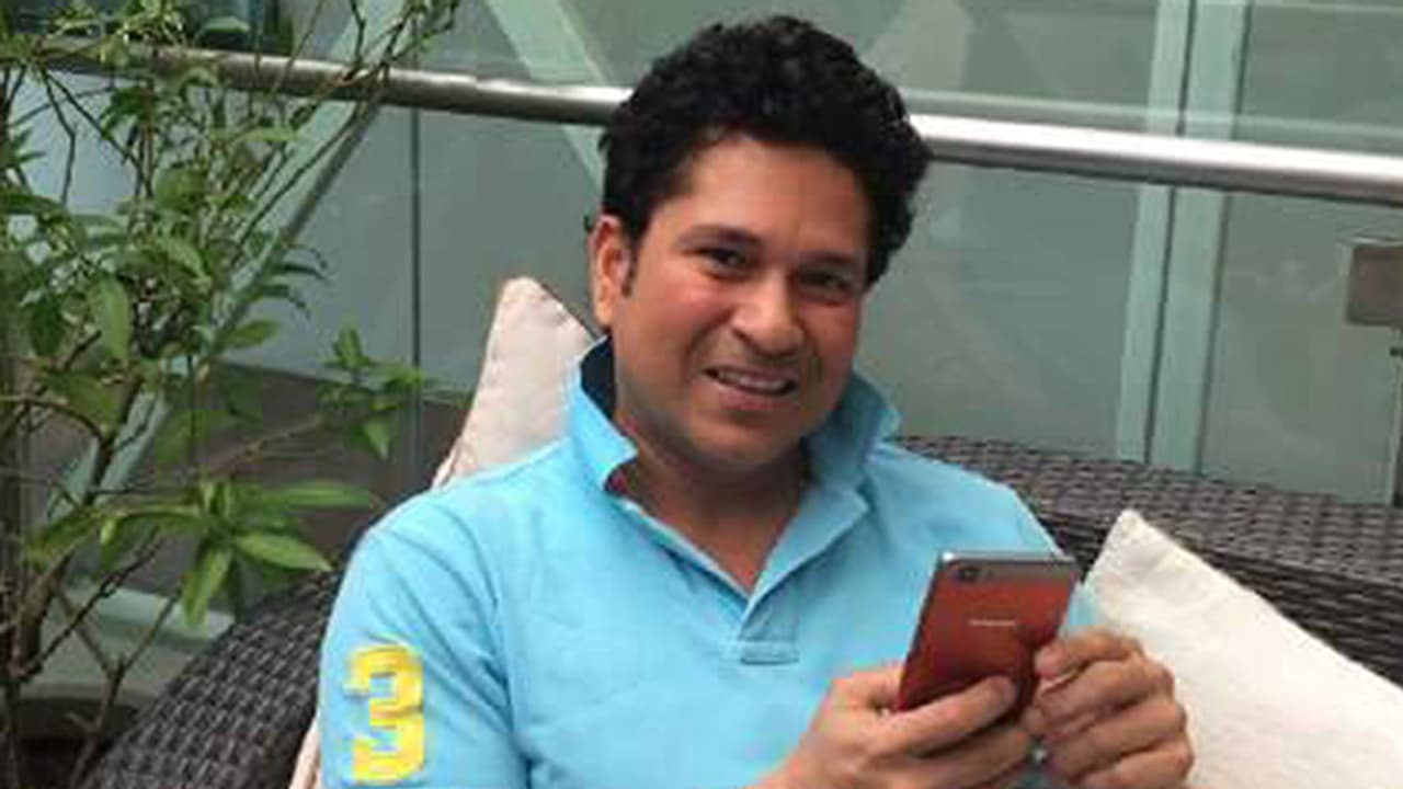 സ്റ്റാര്ട്ടപ്പ് ബിസിനസ്സില് പണമിറക്കി സച്ചിന് ടെണ്ടുല്ക്കര് സ്റ്റാര്ട്ടപ്പ് ബിസിനസ്സില് പണമിറക്കി സച്ചിന് ടെണ്ടുല്ക്കര്