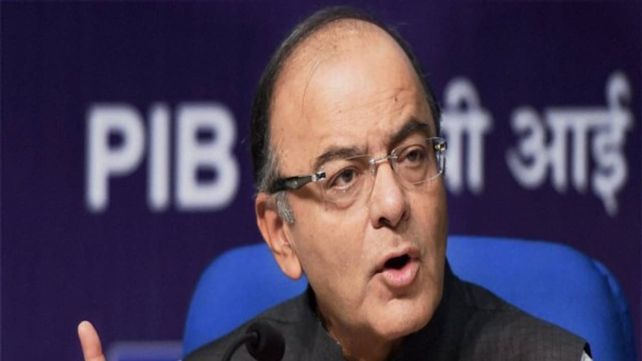 ಕೇಂದ್ರ ಸಚಿವ ಅರುಣ್ ಜೇಟ್ಲಿ ಹೊಸ ಸುಳಿವು! ಕೇಂದ್ರ ಸಚಿವ ಅರುಣ್ ಜೇಟ್ಲಿ ಹೊಸ ಸುಳಿವು!