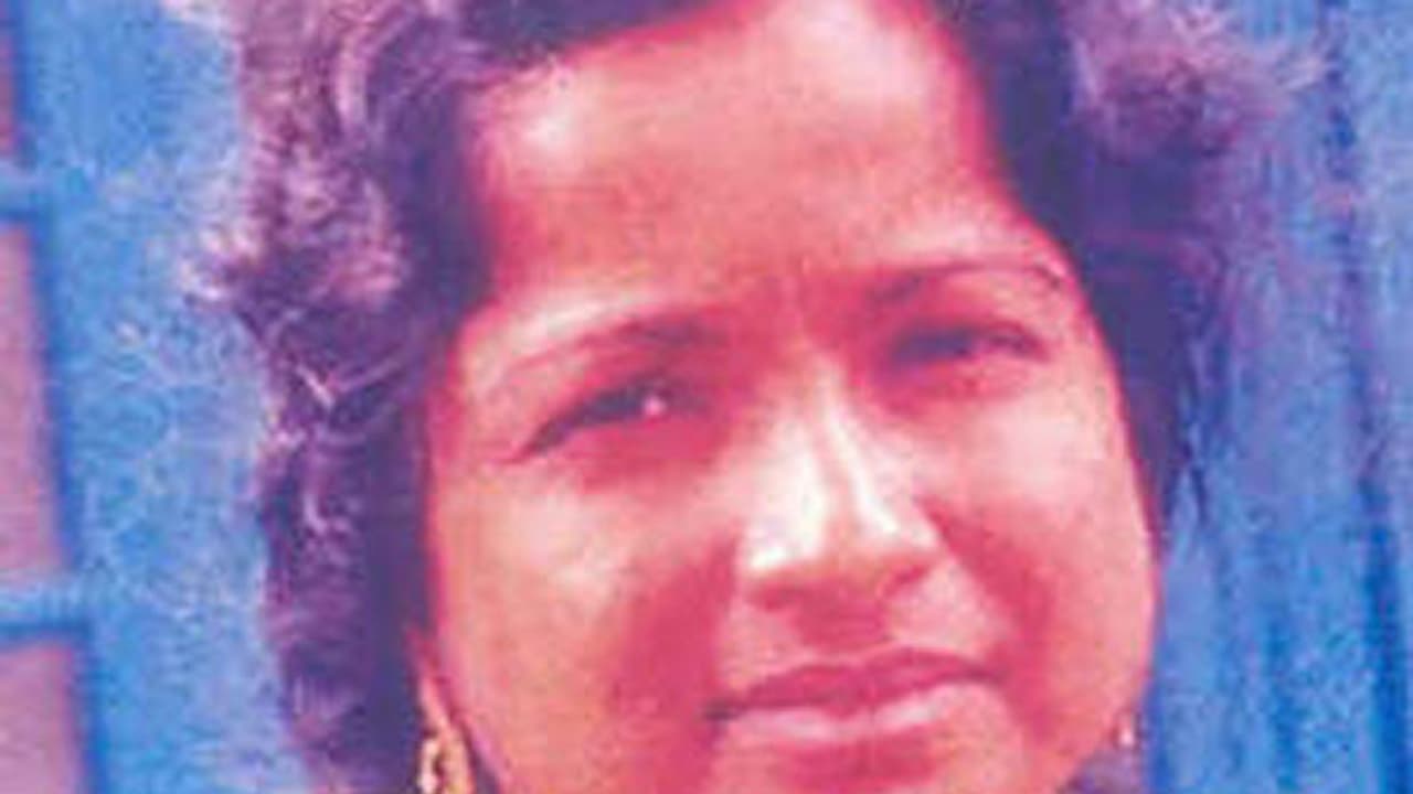 അത് ഡോ.ഓമനയല്ല; പോലീസ് തേടുന്ന ഒമന ഇന്നും ഒളിവില് അത് ഡോ.ഓമനയല്ല; പോലീസ് തേടുന്ന ഒമന ഇന്നും ഒളിവില്