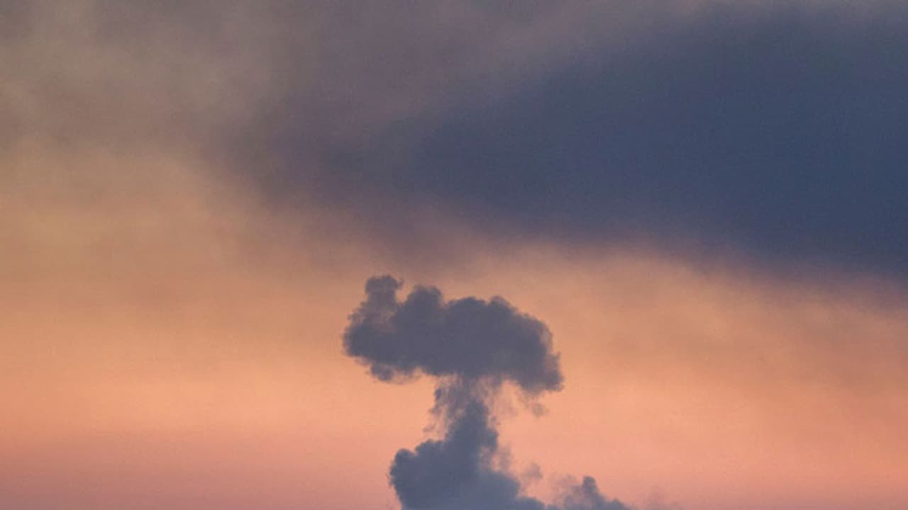 സിറിയയിലെ കുര്ദ്ദ് മേഖലയില് തുര്ക്കി വ്യോമാക്രമണം നടത്തി സിറിയയിലെ കുര്ദ്ദ് മേഖലയില് തുര്ക്കി വ്യോമാക്രമണം നടത്തി