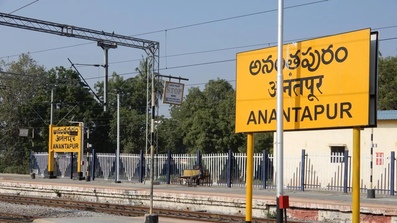 ‘పనికిమాలిన దానా.. బయటకు పో’...మహిళా ఉద్యోగిని మీద.. ఎస్సీ వెల్ఫేర్ డీడీ దురుసు ప్రవర్తన.. వైరల్.. ‘పనికిమాలిన దానా.. బయటకు పో’...మహిళా ఉద్యోగిని మీద.. ఎస్సీ వెల్ఫేర్ డీడీ దురుసు ప్రవర్తన.. వైరల్..