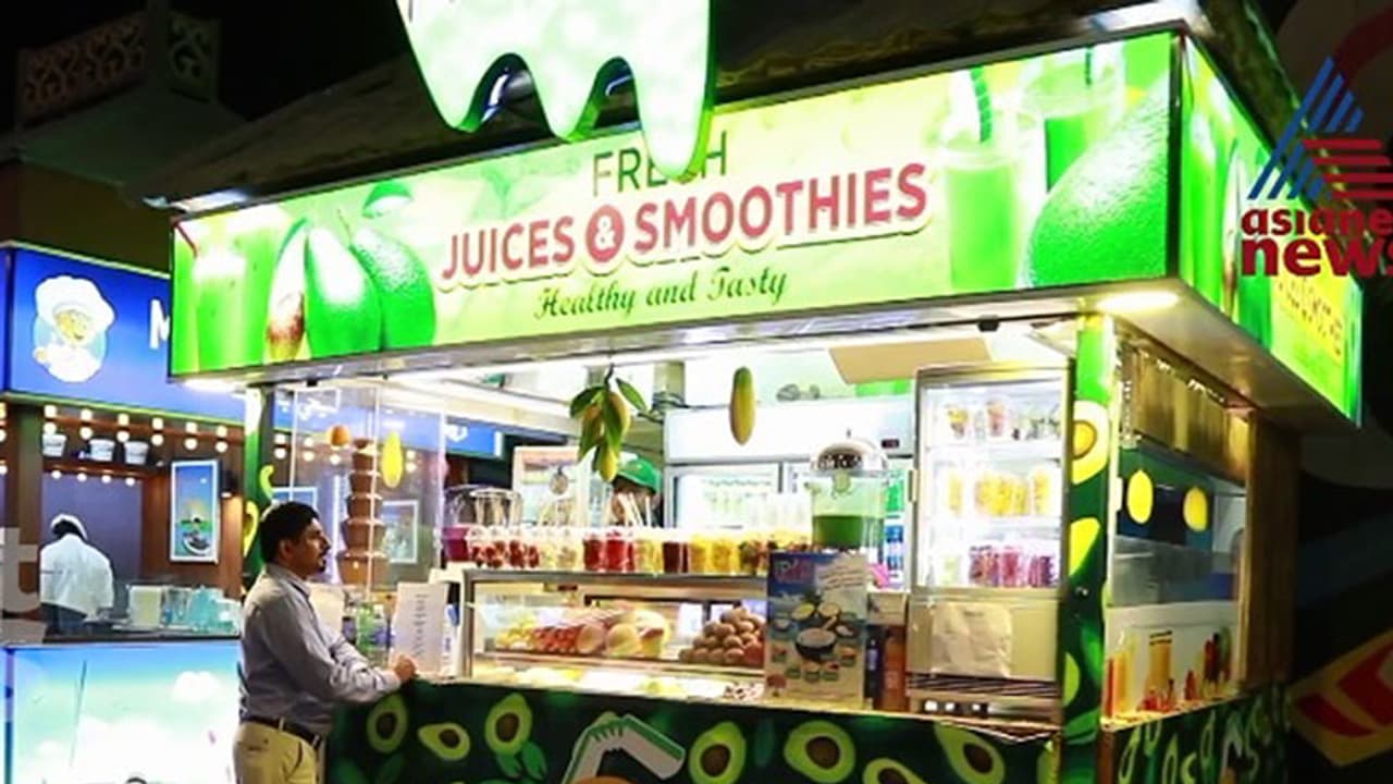 ദുബായ് ഗ്ലോബല് വില്ലേജിലെ കോഴിക്കോട്ടുകാരന് മുതലാളി ദുബായ് ഗ്ലോബല് വില്ലേജിലെ കോഴിക്കോട്ടുകാരന് മുതലാളി