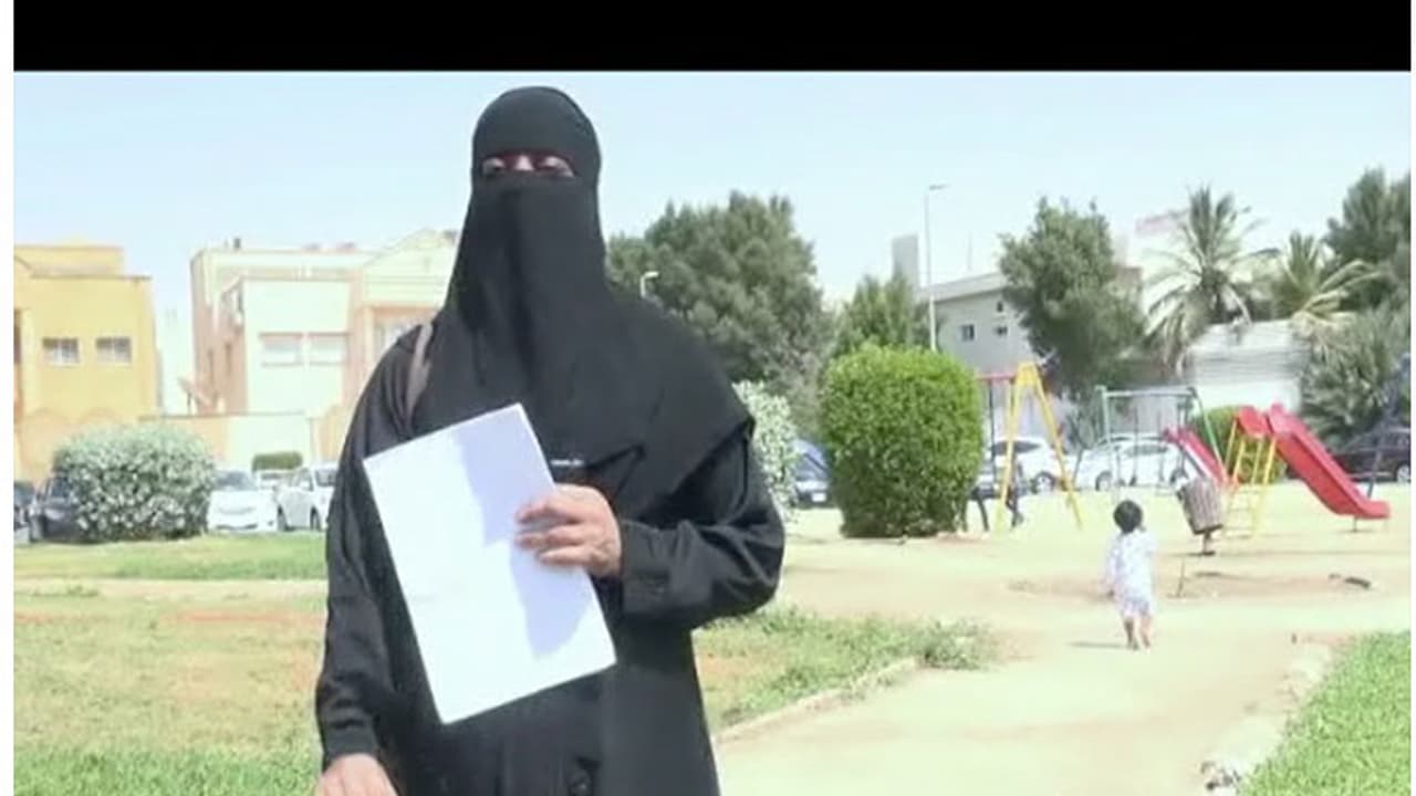 ഭര്ത്താവ് ജയിലില് ജിദ്ദയില് ദുരിതം അനുഭവിച്ച് മലയാളി യുവതിയും അഞ്ച് കുട്ടികളും ഭര്ത്താവ് ജയിലില് ജിദ്ദയില് ദുരിതം അനുഭവിച്ച് മലയാളി യുവതിയും അഞ്ച് കുട്ടികളും