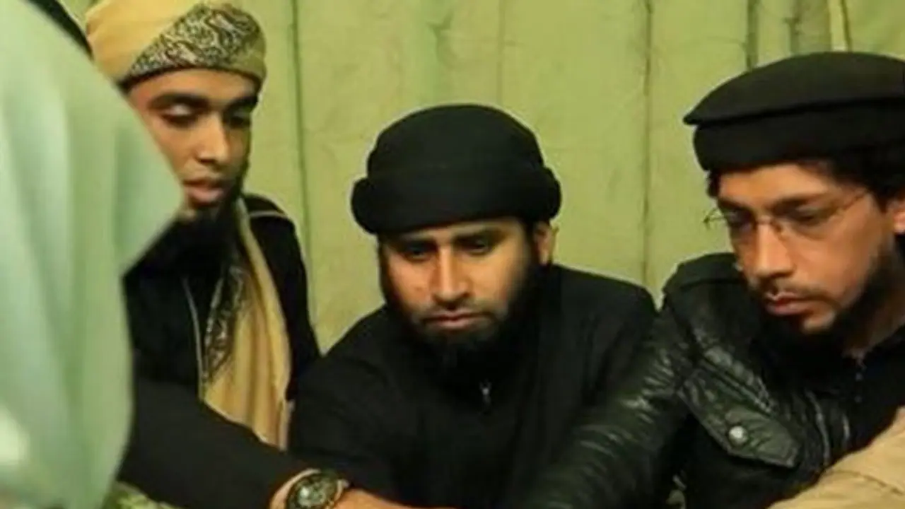 New ISIS Video: 'Coming to avenge Gujarat, Muzaffarnagar' New ISIS Video: 'Coming to avenge Gujarat, Muzaffarnagar'