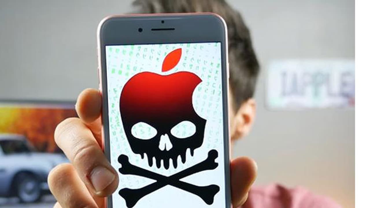 ಈ ಮೆಸೇಜ್ ಬರುವವರೆಗಷ್ಟೇ ನಿಮ್ಮ ಐಫೋನ್ ಜೀವಂತವಾಗಿರುತ್ತದೆ..! ಈ ಮೆಸೇಜ್ ಬರುವವರೆಗಷ್ಟೇ ನಿಮ್ಮ ಐಫೋನ್ ಜೀವಂತವಾಗಿರುತ್ತದೆ..!