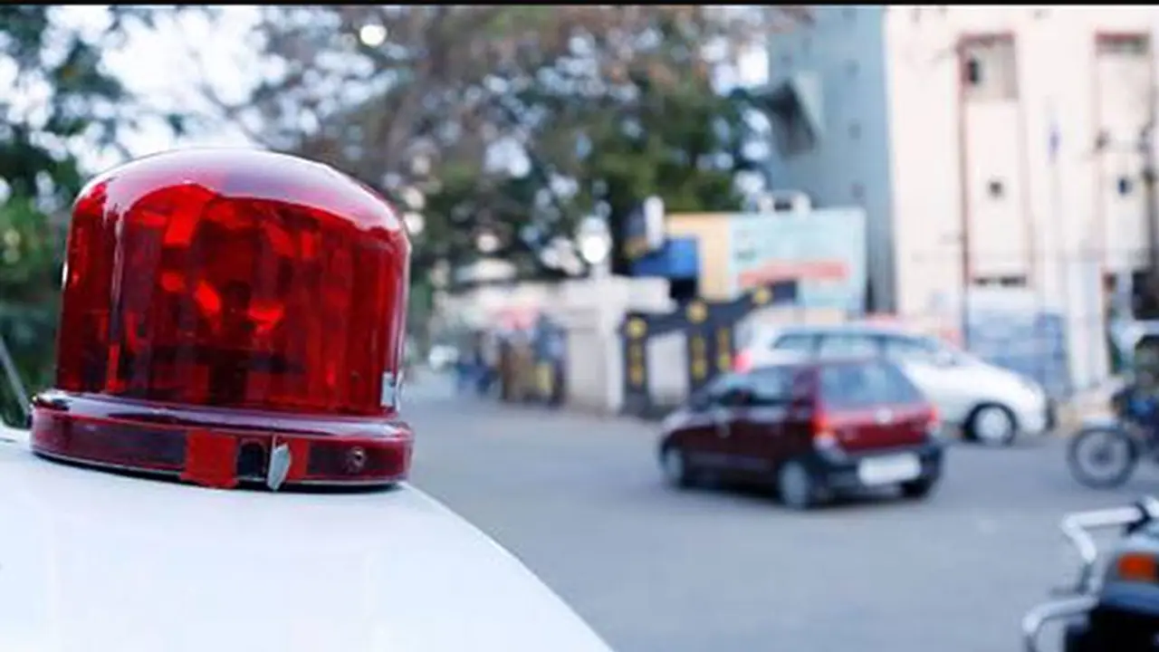 Beacon ban: Kerala to request Centre for relaxation on order Beacon ban: Kerala to request Centre for relaxation on order