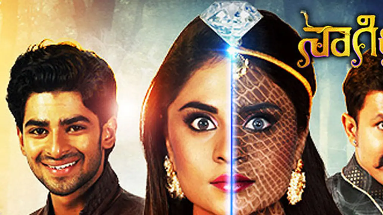 Nagini actor slapped by miscreants in Bengaluru Nagini actor slapped by miscreants in Bengaluru