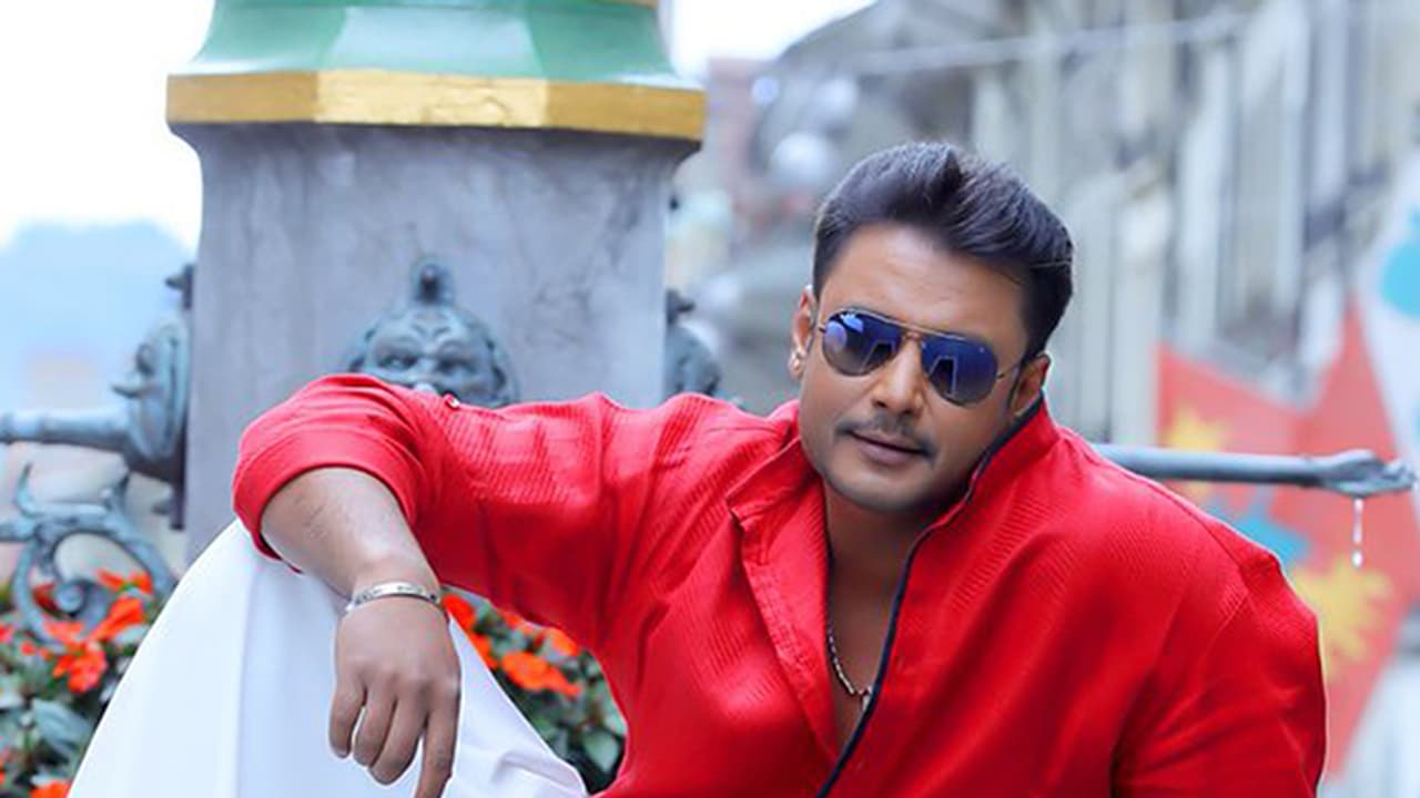 ದರ್ಶನ್’ಗೆ 41 ನೇ ಹುಟ್ಟಹಬ್ಬದ ಸಂಭ್ರಮ ದರ್ಶನ್’ಗೆ 41 ನೇ ಹುಟ್ಟಹಬ್ಬದ ಸಂಭ್ರಮ