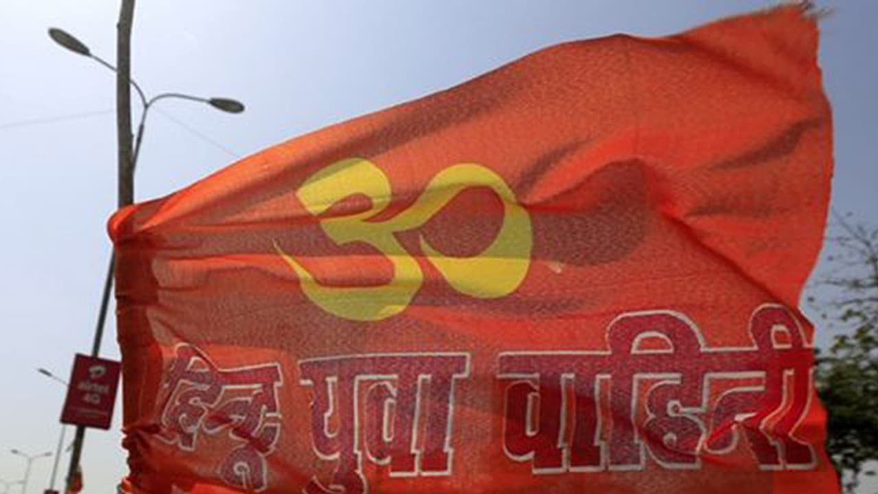 ಮತಾಂತರ ಆರೋಪ: ಹಿಂದುತ್ವ ಸಂಘಟನೆಯಿಂದ ಚರ್ಚ್’ನಲ್ಲಿ ಪ್ರಾರ್ಥನೆಗೆ ಅಡ್ಡಿ ಮತಾಂತರ ಆರೋಪ: ಹಿಂದುತ್ವ ಸಂಘಟನೆಯಿಂದ ಚರ್ಚ್’ನಲ್ಲಿ ಪ್ರಾರ್ಥನೆಗೆ ಅಡ್ಡಿ