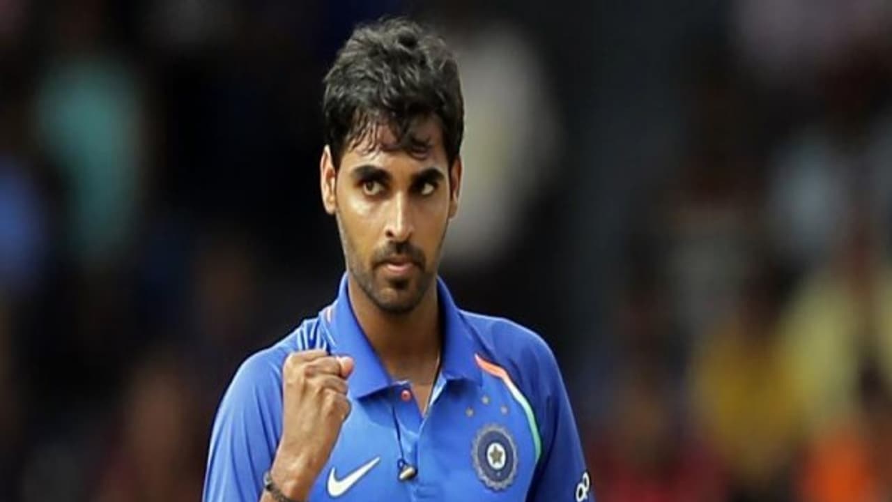 புவனேஷ்வர் குமாரையே மெர்சலாக்கிய பேட்ஸ்மேன்!! புவனேஷ் ஓபன் டாக் புவனேஷ்வர் குமாரையே மெர்சலாக்கிய பேட்ஸ்மேன்!! புவனேஷ் ஓபன் டாக்