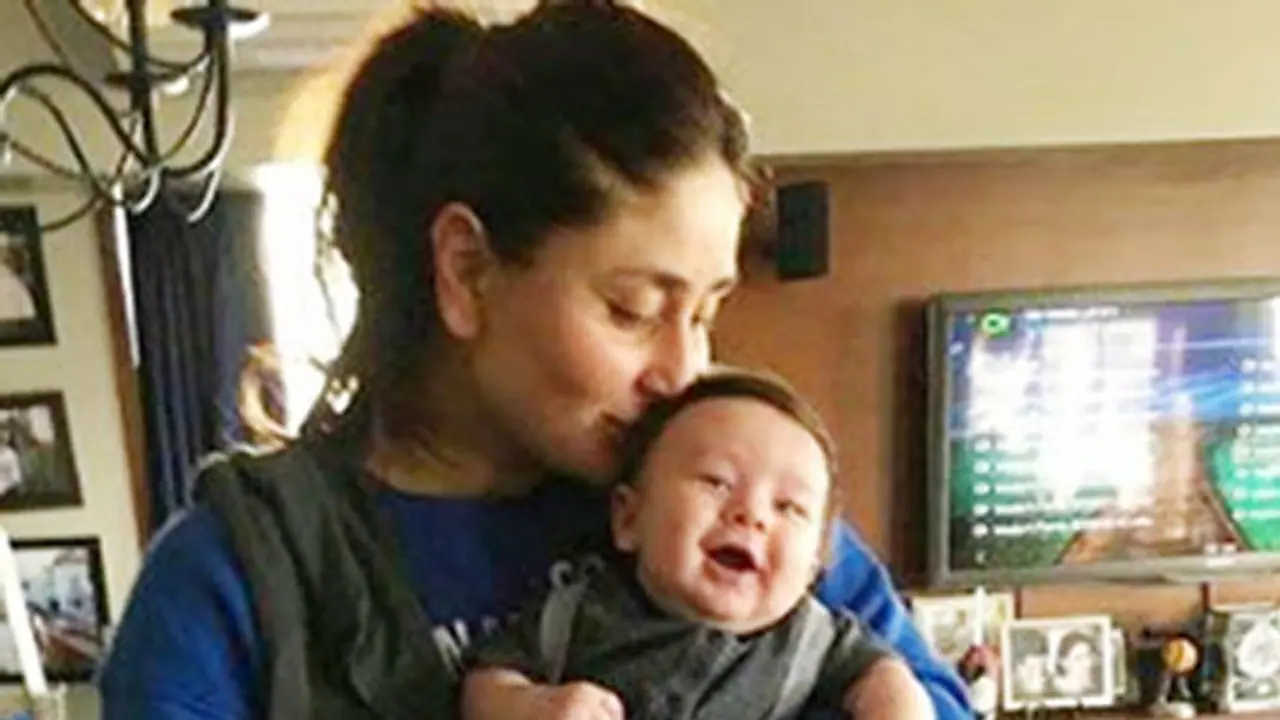 Cuteness Alert: Picture of Kareena with baby Taimur goes VIRAL! Cuteness Alert: Picture of Kareena with baby Taimur goes VIRAL!