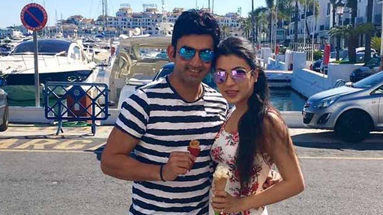 'ಗಂಭೀರ'ನಾದ ಗೌತಮ್: ಈ ರಹಸ್ಯ ತಿಳಿದರೆ ಗೌತಮ್'ಗೆ ಪತ್ನಿಯಿಂದ ಹೊಡೆತ ಬೀಳುವುದು ಗ್ಯಾರಂಟಿ 'ಗಂಭೀರ'ನಾದ ಗೌತಮ್: ಈ ರಹಸ್ಯ ತಿಳಿದರೆ ಗೌತಮ್'ಗೆ ಪತ್ನಿಯಿಂದ ಹೊಡೆತ ಬೀಳುವುದು ಗ್ಯಾರಂಟಿ