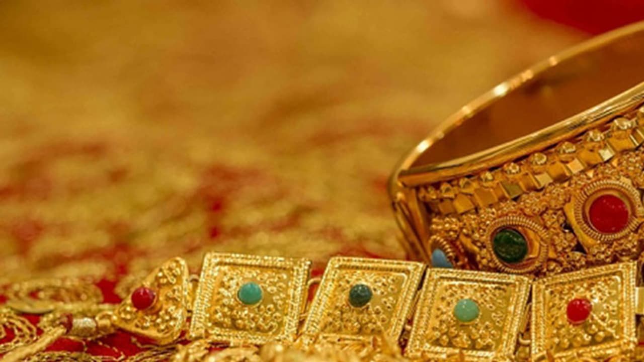 യുഎഇയില്‍ സ്വര്‍ണ്ണവില ഒരു വര്‍ഷത്തെ താഴ്ന്ന നിരക്കില്‍
