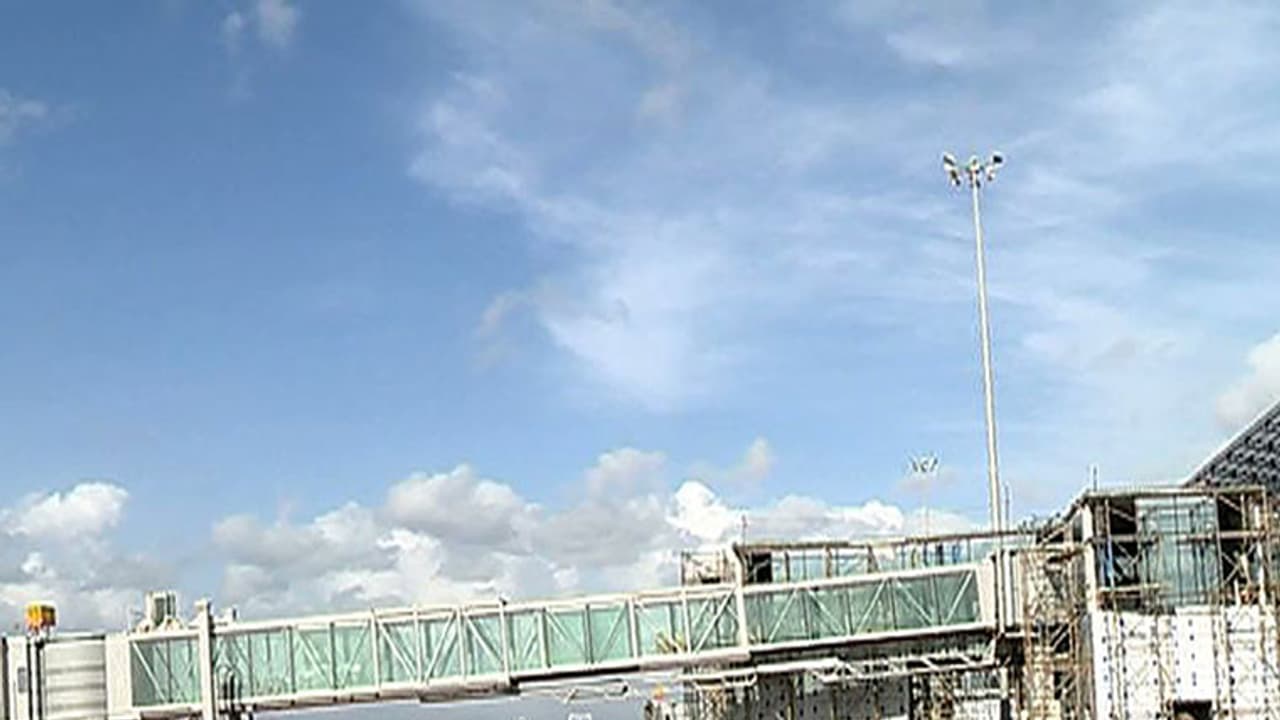 കണ്ണൂര് വിമാനത്താവളം: പരീക്ഷണപ്പറക്കല് ജനുവരിയില് കണ്ണൂര് വിമാനത്താവളം: പരീക്ഷണപ്പറക്കല് ജനുവരിയില്