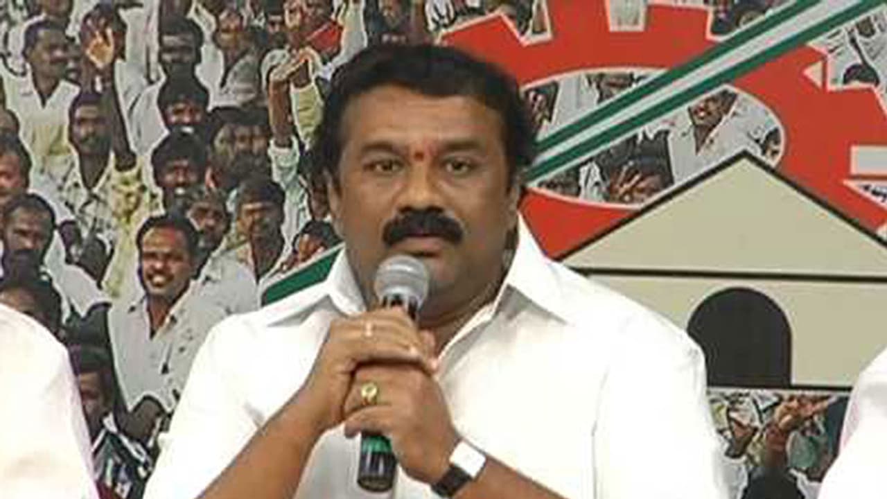 చంద్రబాబుకు రిటర్న్ గిఫ్ట్ రెడీ, 3 నెలలే: తలసాని చంద్రబాబుకు రిటర్న్ గిఫ్ట్ రెడీ, 3 నెలలే: తలసాని