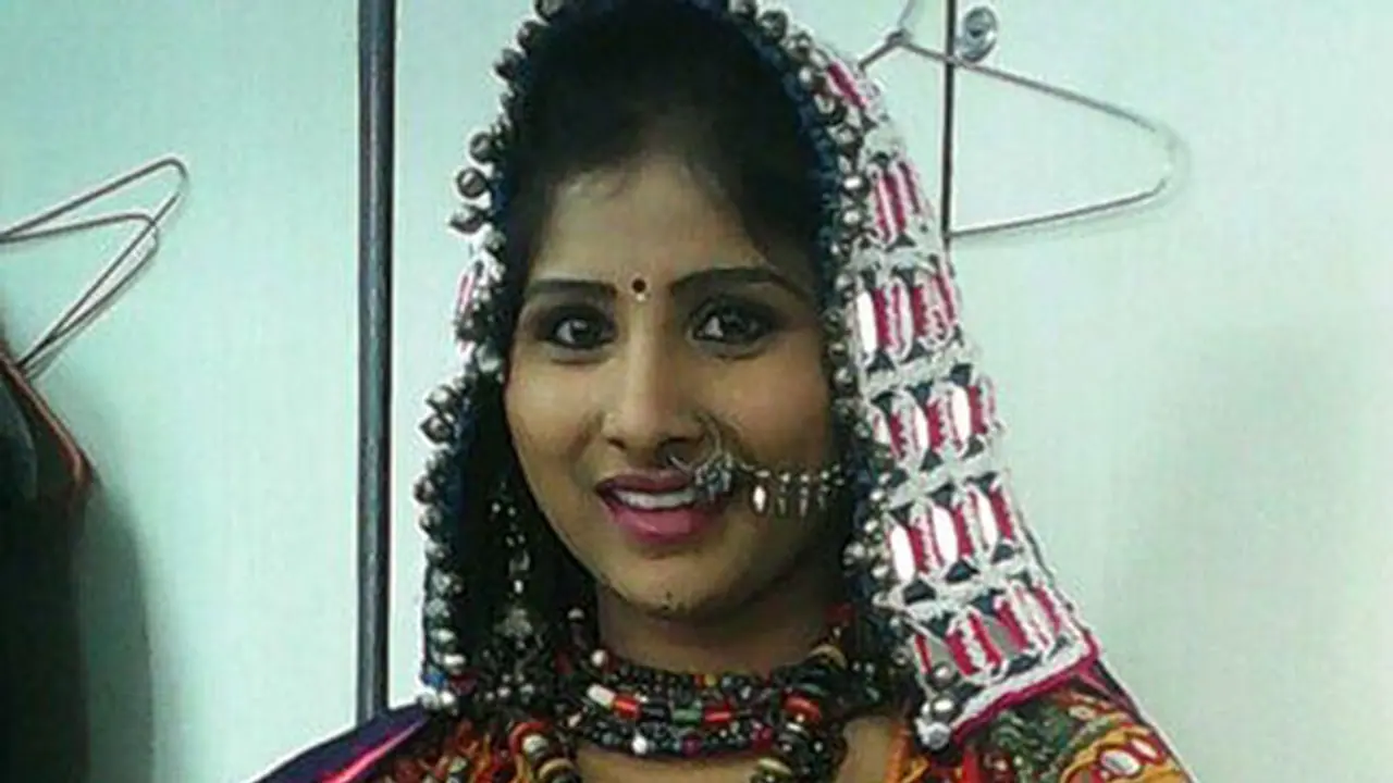 అమ్మాయిల అమ్మకాలు అక్కడ సర్వసాధారణం: మంగ్లీ ఆవేదన అమ్మాయిల అమ్మకాలు అక్కడ సర్వసాధారణం: మంగ్లీ ఆవేదన