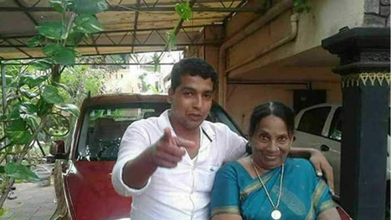 These pictures prove Pulsar Suni's high and mighty network These pictures prove Pulsar Suni's high and mighty network