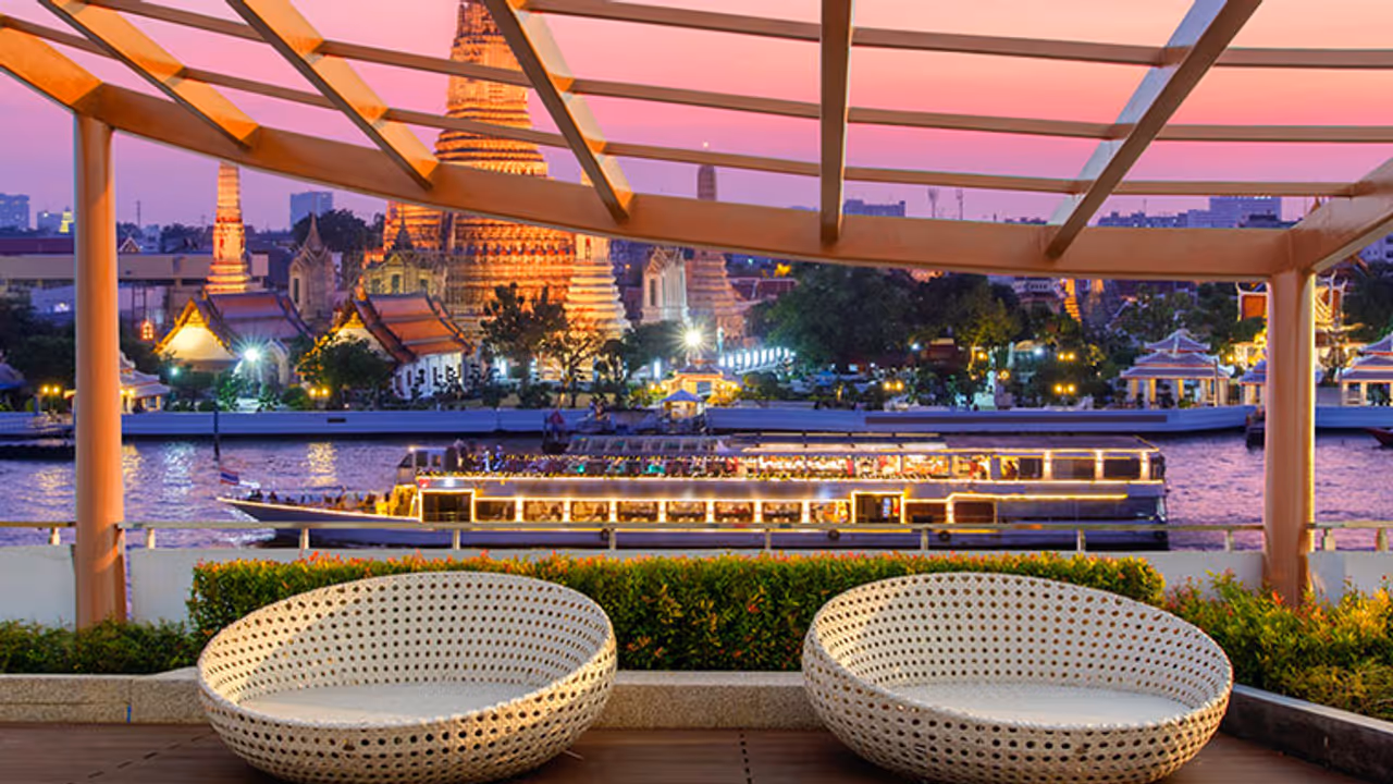 6 romantic adventures you can only have in Bangkok