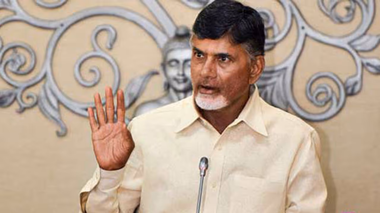 రిటర్న్ గిఫ్ట్, సంతోషమే: కేసీఆర్పై బాబు ఆసక్తికర వ్యాఖ్యలు రిటర్న్ గిఫ్ట్, సంతోషమే: కేసీఆర్పై బాబు ఆసక్తికర వ్యాఖ్యలు