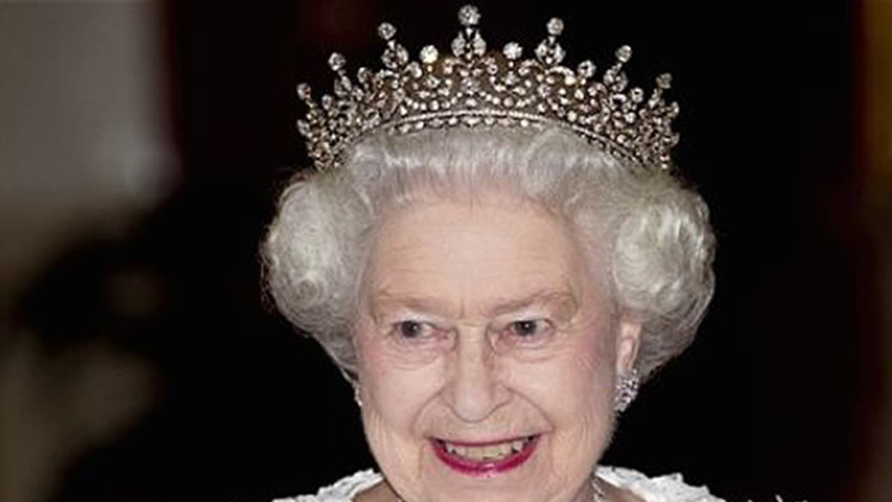 Queen Elizabeth II passes away: Twitter flooded with tributes, mourn demise of longest serving monarch Queen Elizabeth II passes away: Twitter flooded with tributes, mourn demise of longest serving monarch