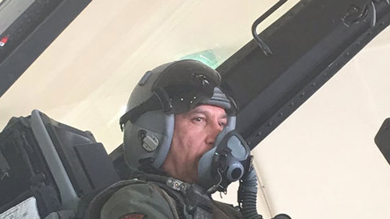 Iraqi defence minister flies F 16 to bomb ISIS Iraqi defence minister flies F 16 to bomb ISIS