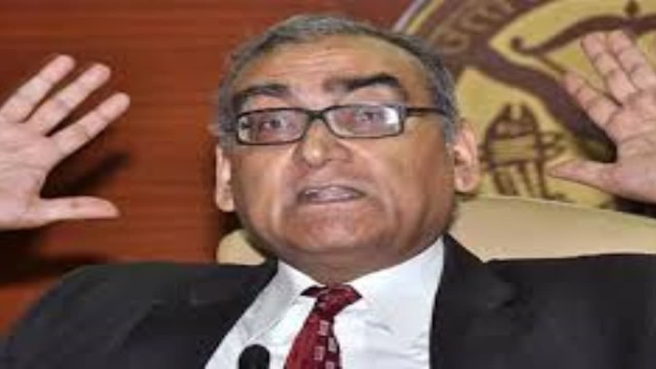 இது நிரந்தர சட்டம் தான் அச்சம் தேவைஇல்லை ;கட்ஜூ விளக்கம் இது நிரந்தர சட்டம் தான் அச்சம் தேவைஇல்லை ;கட்ஜூ விளக்கம்