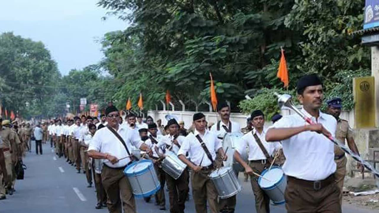 ಈಗ ದೇಶದ ಶೇ.95 ಭಾಗದಲ್ಲಿದೆ ಆರೆಸ್ಸೆಸ್! ಈಗ ದೇಶದ ಶೇ.95 ಭಾಗದಲ್ಲಿದೆ ಆರೆಸ್ಸೆಸ್!