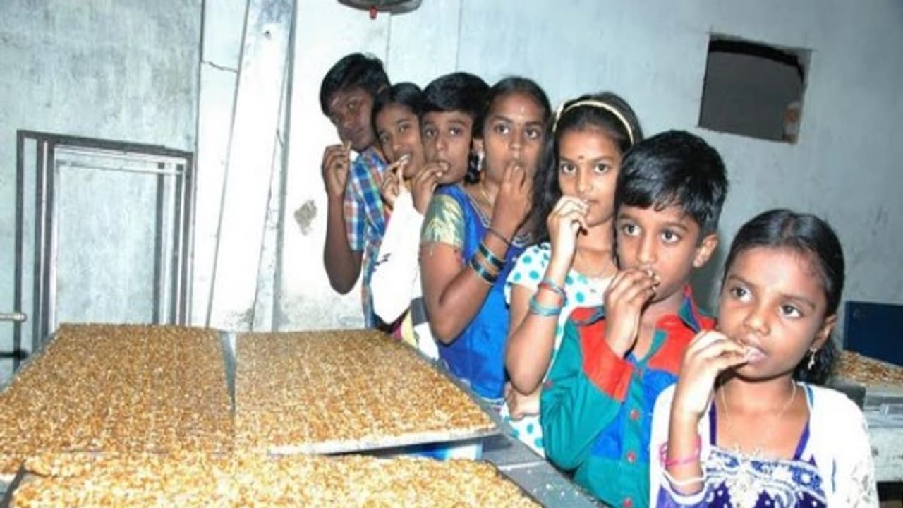 குழந்தைகளுக்கு தேவையான ஊட்டச்சத்தான மிட்டாய்...! ஆரோக்கியம் ரொம்ப முக்கியம்..! குழந்தைகளுக்கு தேவையான ஊட்டச்சத்தான மிட்டாய்...! ஆரோக்கியம் ரொம்ப முக்கியம்..!