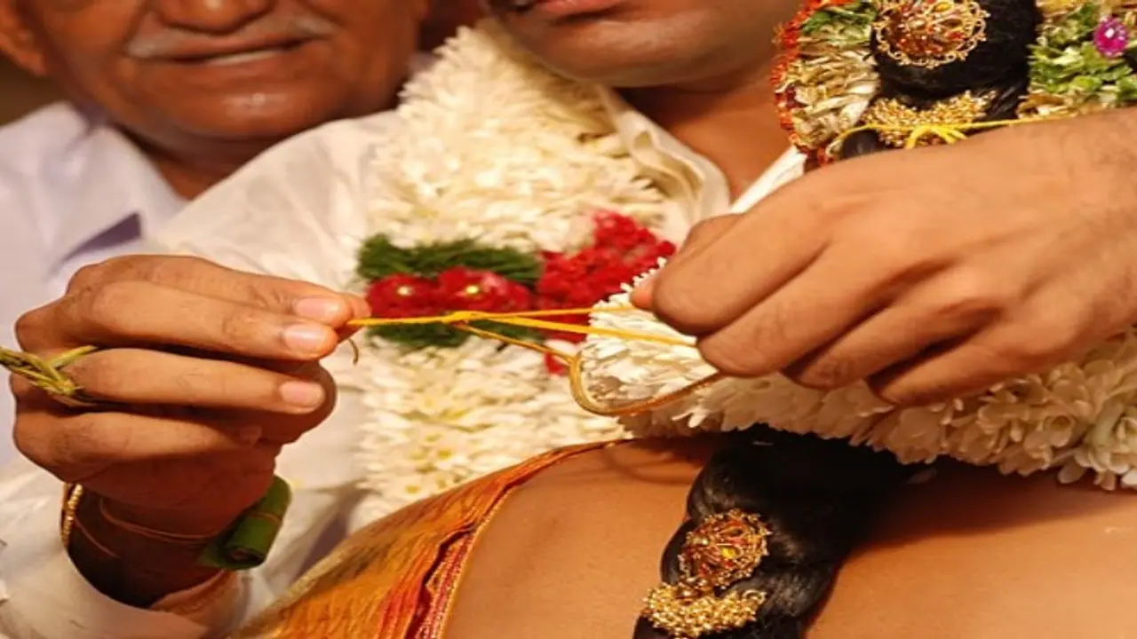 மூலம் நட்சத்திரம் எப்பொழுது யாரை பாதிக்கும் ? மூலம் நட்சத்திரம் எப்பொழுது யாரை பாதிக்கும் ?