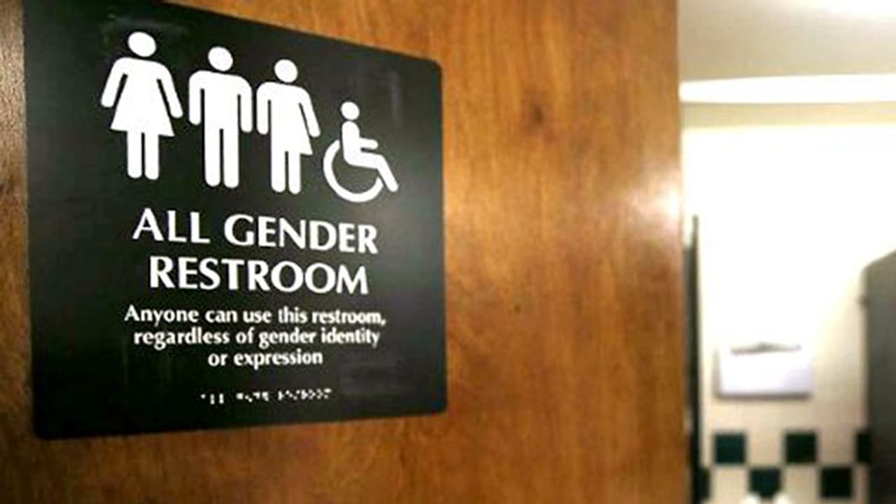 ആണുങ്ങള്‍ക്കും പെണ്ണുങ്ങള്‍ക്കും വ്യത്യസ്ത ശുചിമുറികളെന്തിന്?