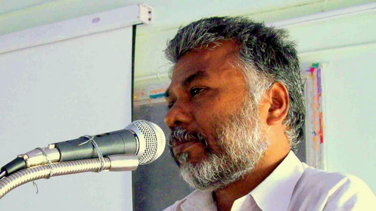 Tamil author Perumal Murugan ends self imposed exile with 200 new poems Tamil author Perumal Murugan ends self imposed exile with 200 new poems