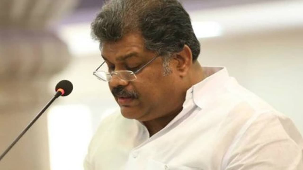 மத்திய அரசு மக்களின் கவனத்தை திசை திருப்புகிறது ஜி.கே.வாசன் கண்டுபிடிப்பு… மத்திய அரசு மக்களின் கவனத்தை திசை திருப்புகிறது ஜி.கே.வாசன் கண்டுபிடிப்பு…