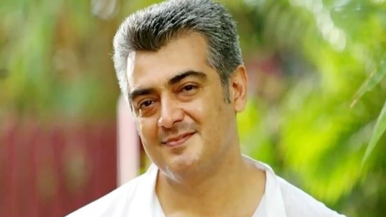 அச்சச்சோ தல அஜீத்துக்கு அடி பட்டிடுச்சா? விசுவாசம் பட ஷூட்டிங்கின் போது நடந்த நெகிழ்ச்சியான சம்பவம் அச்சச்சோ தல அஜீத்துக்கு அடி பட்டிடுச்சா? விசுவாசம் பட ஷூட்டிங்கின் போது நடந்த நெகிழ்ச்சியான சம்பவம்