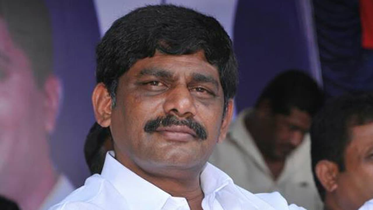 ಸಹೃದಯ ರಾಜಕಾರಣಿಗಳಲ್ಲಿ ರೇವಣ್ಣಗೆ ಅಗ್ರಸ್ಥಾನ : ಡಿ.ಕೆ. ಸುರೇಶ್