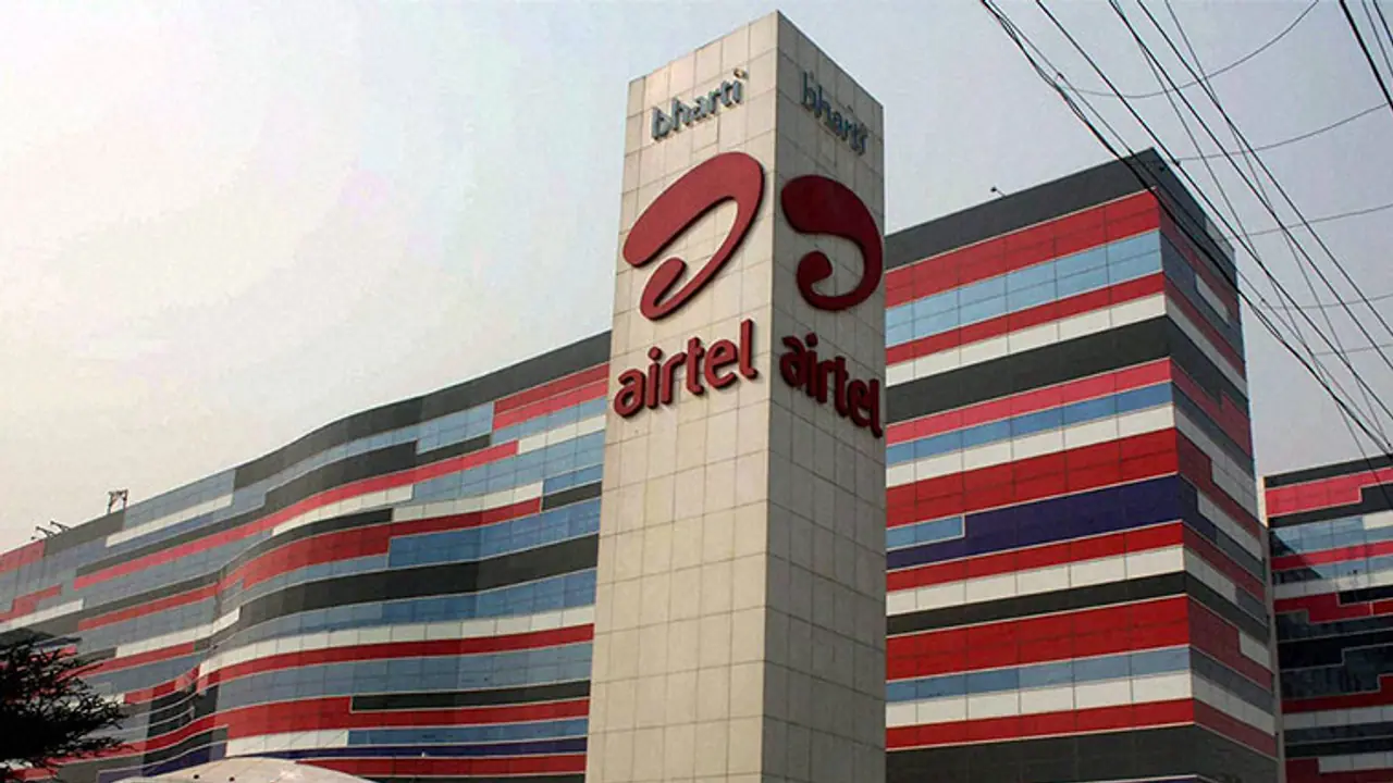 എയര്ടെല്ലിന്റെ സൗജന്യ ഓഫറുകള് തട്ടിപ്പെന്ന്; ജിയോ പരാതി നല്കി എയര്ടെല്ലിന്റെ സൗജന്യ ഓഫറുകള് തട്ടിപ്പെന്ന്; ജിയോ പരാതി നല്കി