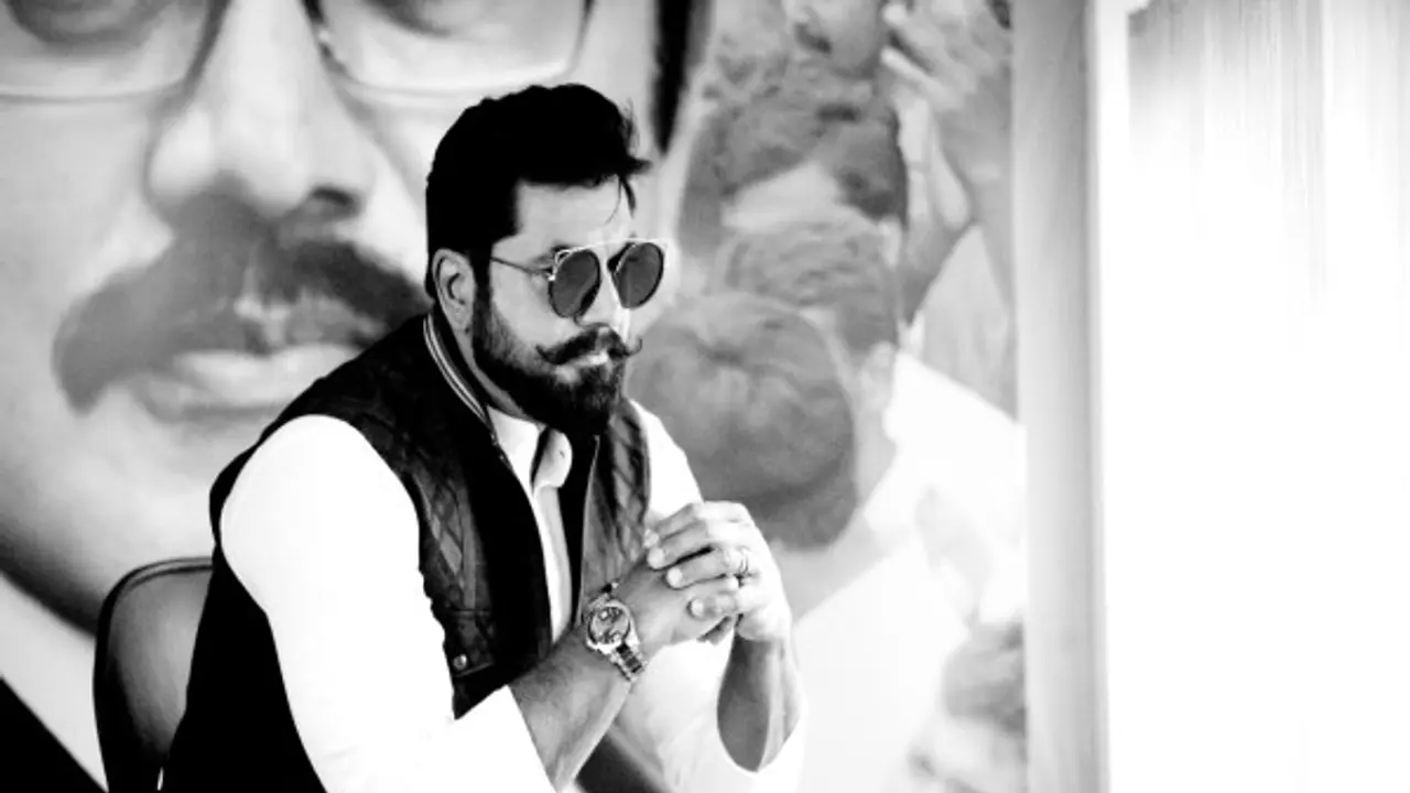 வடமாநில இளைஞர்களின் கொலை, கொள்ளை அட்டகாரசங்களை வெளிக்கொண்டு வரும் சரத்குமார்...! வடமாநில இளைஞர்களின் கொலை, கொள்ளை அட்டகாரசங்களை வெளிக்கொண்டு வரும் சரத்குமார்...!