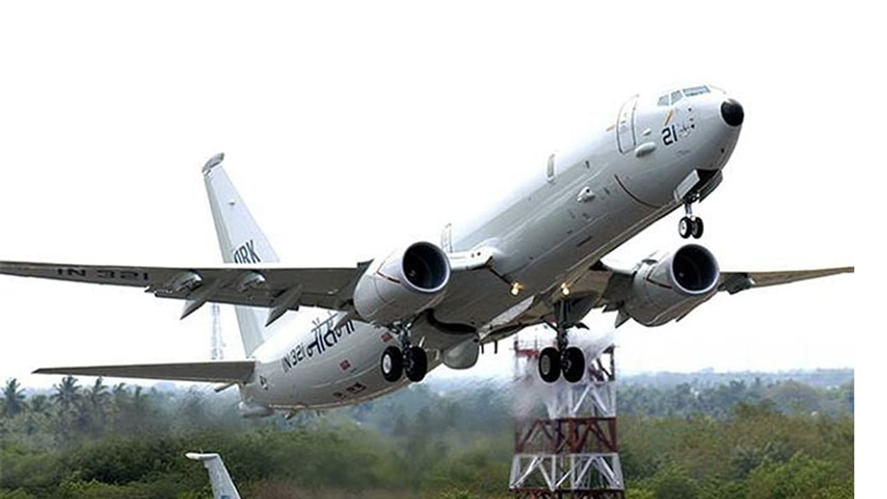 విశాఖకు అరుదయిన కానుక : టియు 142ఎం విమానం విశాఖకు అరుదయిన కానుక : టియు 142ఎం విమానం