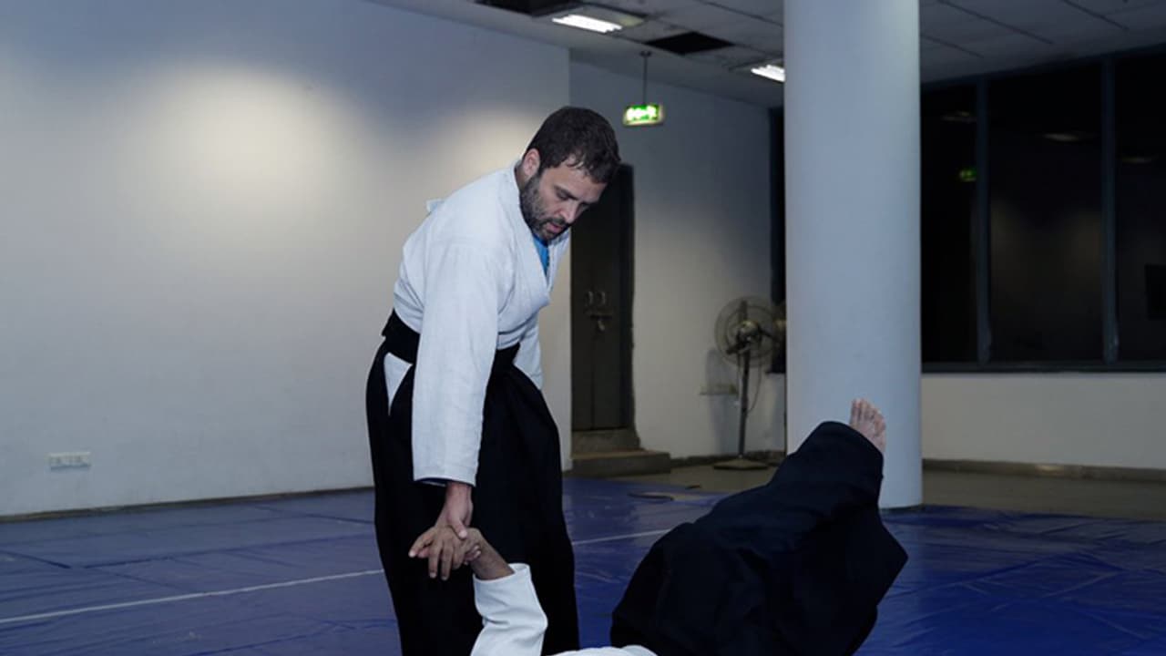 ರಾಹುಲ್ ಗಾಂಧಿ ಐಕಿಡೋ ಮಾಡುವ ಫೋಟೋ ಬಹಿರಂಗ ರಾಹುಲ್ ಗಾಂಧಿ ಐಕಿಡೋ ಮಾಡುವ ಫೋಟೋ ಬಹಿರಂಗ