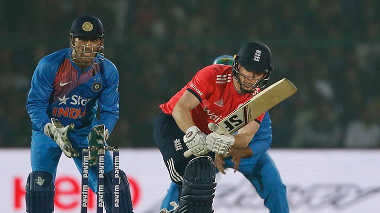 ಇಂಗ್ಲೆಂಡ್ ದೇಸಿ ಟಿ20ಗೆ ಪ್ಲಾಸ್ಟಿಕ್ ಪಿಚ್! ಇಂಗ್ಲೆಂಡ್ ದೇಸಿ ಟಿ20ಗೆ ಪ್ಲಾಸ್ಟಿಕ್ ಪಿಚ್!