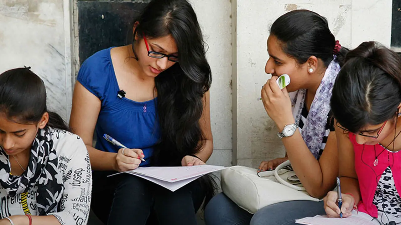 CBSE 12 board exam results announced: Check your marks CBSE 12 board exam results announced: Check your marks