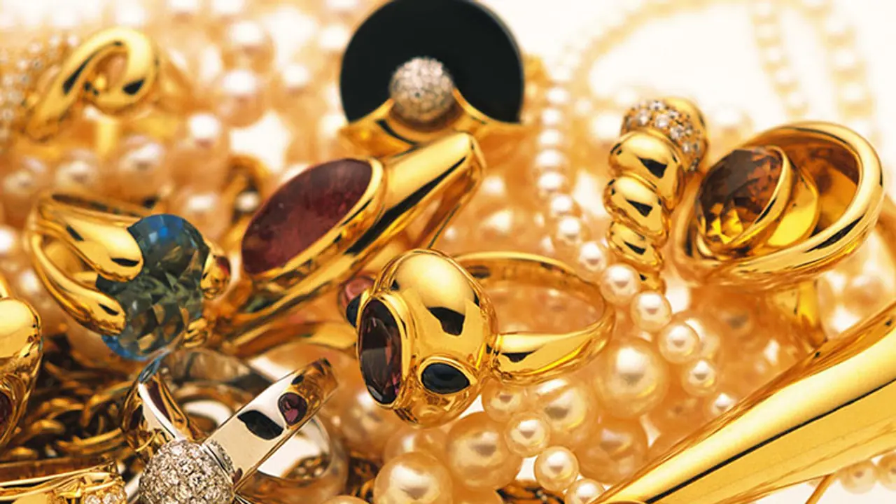 Watch out if you have bought gold between November 8 and 10