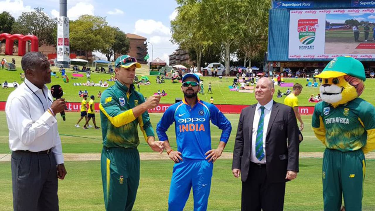 ಟಾಸ್ ಗೆದ್ದ ಭಾರತ ಫೀಲ್ಡಿಂಗ್ ಆಯ್ಕೆ; ಭಾರತ 1 & ಆಫ್ರಿಕಾ 4 ಬದಲಾವಣೆ ಟಾಸ್ ಗೆದ್ದ ಭಾರತ ಫೀಲ್ಡಿಂಗ್ ಆಯ್ಕೆ; ಭಾರತ 1 & ಆಫ್ರಿಕಾ 4 ಬದಲಾವಣೆ