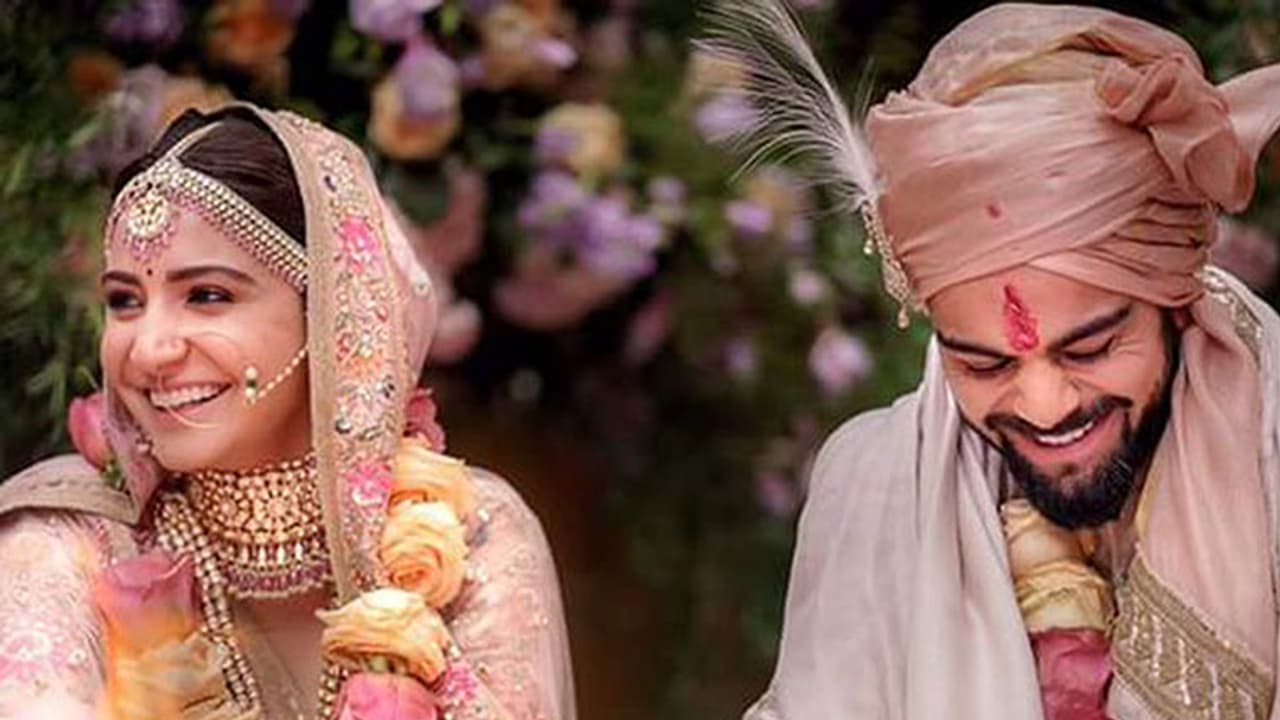 ಮದುವೆಗಾಗಿ ಹೆಸರು ಬದಲಿಸಿಕೊಂಡಿದ್ದ ಕೊಹ್ಲಿ! ಮದುವೆಗಾಗಿ ಹೆಸರು ಬದಲಿಸಿಕೊಂಡಿದ್ದ ಕೊಹ್ಲಿ!