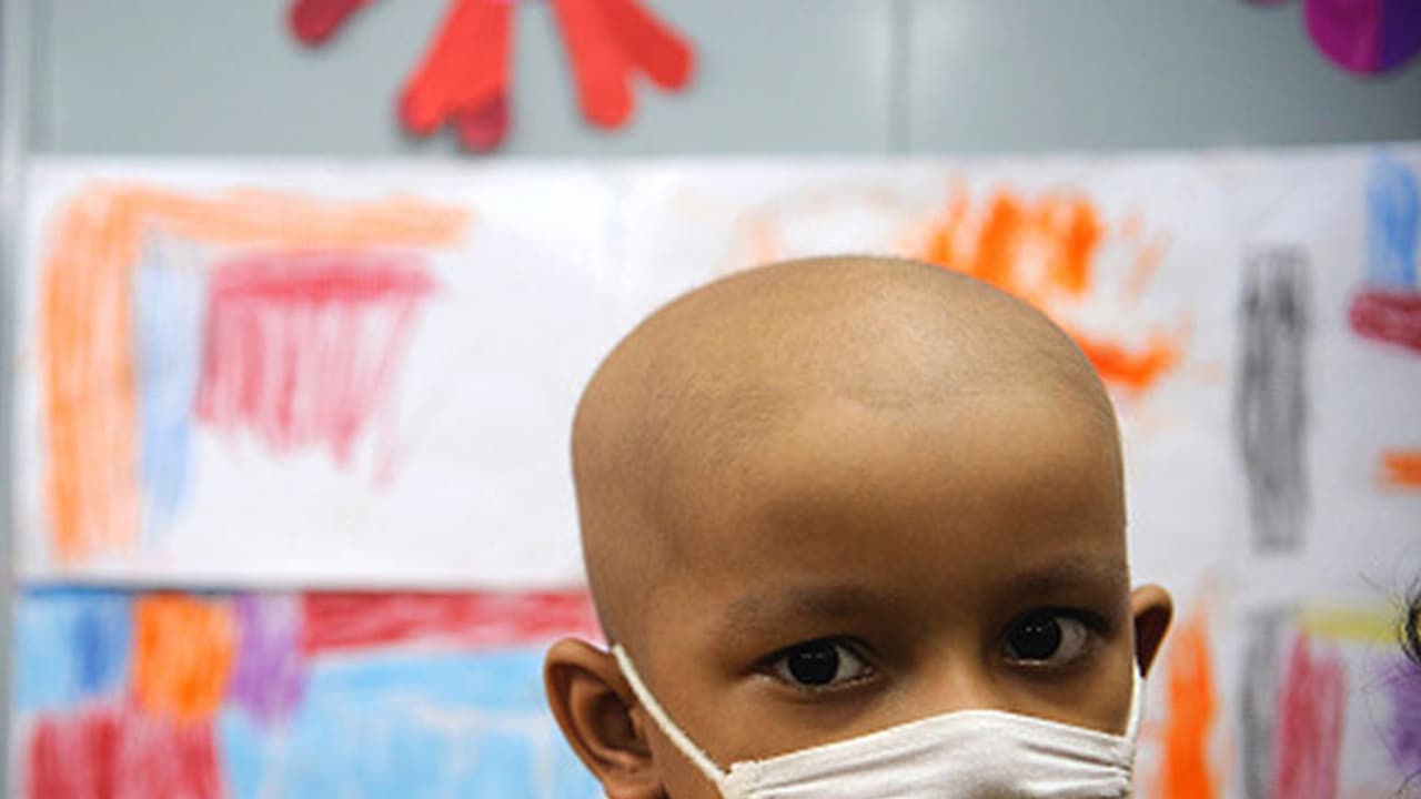 Cancer kills more than 6 lakh people in India Cancer kills more than 6 lakh people in India