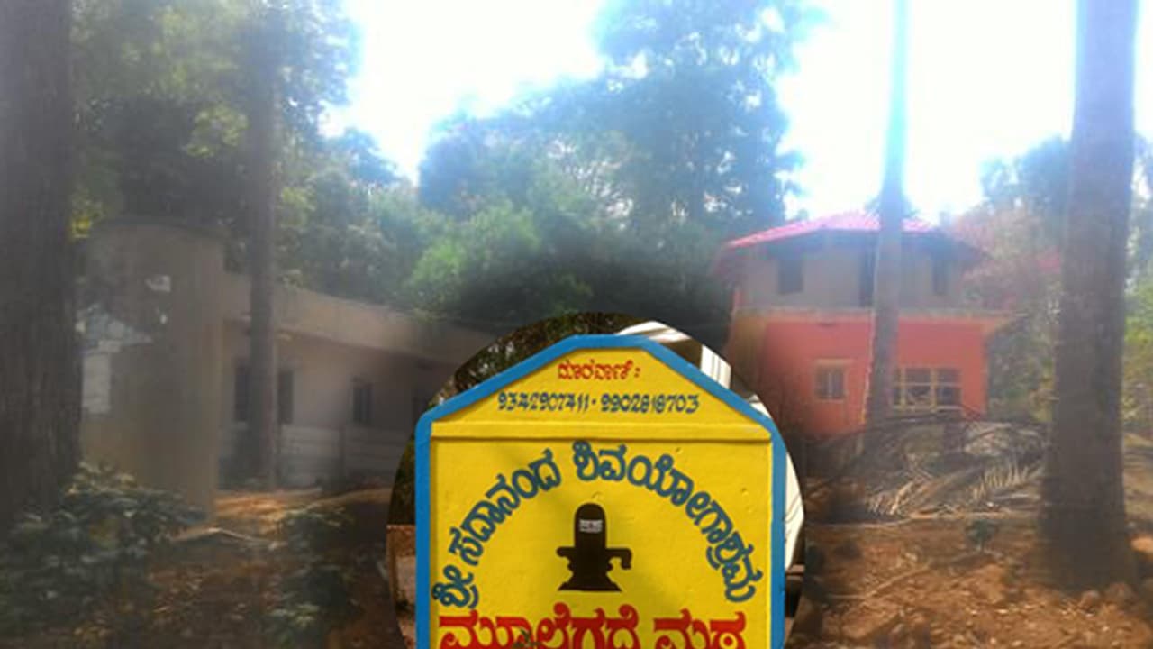 ಶಿವಮೊಗ್ಗ: ಮಠದಲ್ಲಿನ ಮರ್ಡರ್ ಕೇಸ್'ಗೆ ಟ್ವಿಸ್ಟ್; ಅನೈತಿಕ ಸಂಬಂಧ, ಸೆಕ್ಸ್ ದಾಹಕ್ಕಾಗಿ ನಡೆಯಿತಾ ಕೊಲೆ? ಶಿವಮೊಗ್ಗ: ಮಠದಲ್ಲಿನ ಮರ್ಡರ್ ಕೇಸ್'ಗೆ ಟ್ವಿಸ್ಟ್; ಅನೈತಿಕ ಸಂಬಂಧ, ಸೆಕ್ಸ್ ದಾಹಕ್ಕಾಗಿ ನಡೆಯಿತಾ ಕೊಲೆ?