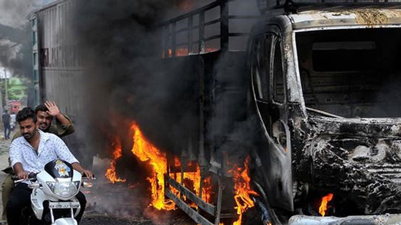 Cauvery unrest: Hyderabad police issues advisory to TV channels Cauvery unrest: Hyderabad police issues advisory to TV channels