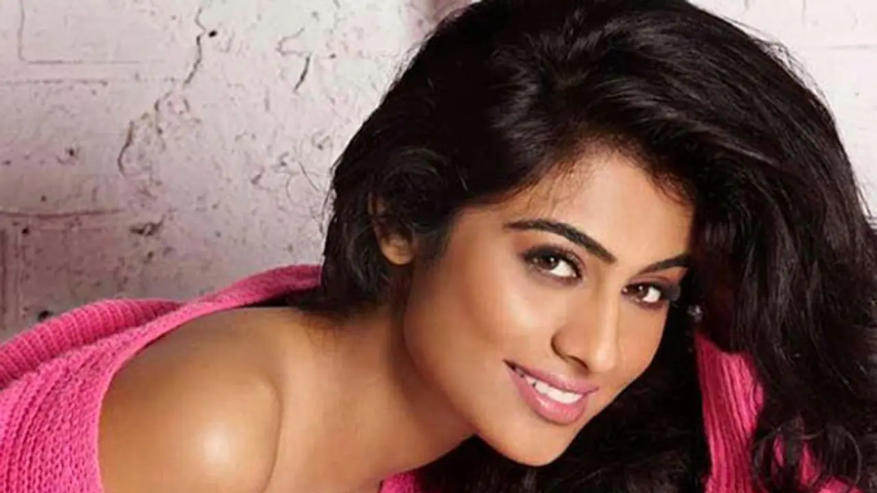 Former beauty queen receives death threats Former beauty queen receives death threats