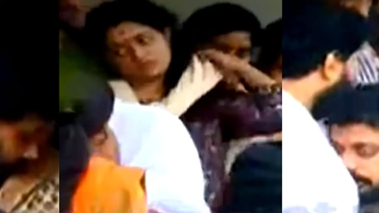 Dileep returns to jail after performing father's rites at home